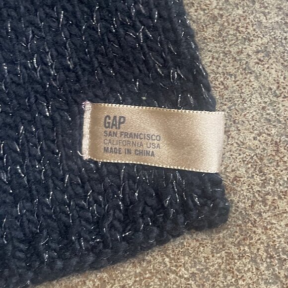 Gap Black & Silver Scarf - Picture 4 of 5